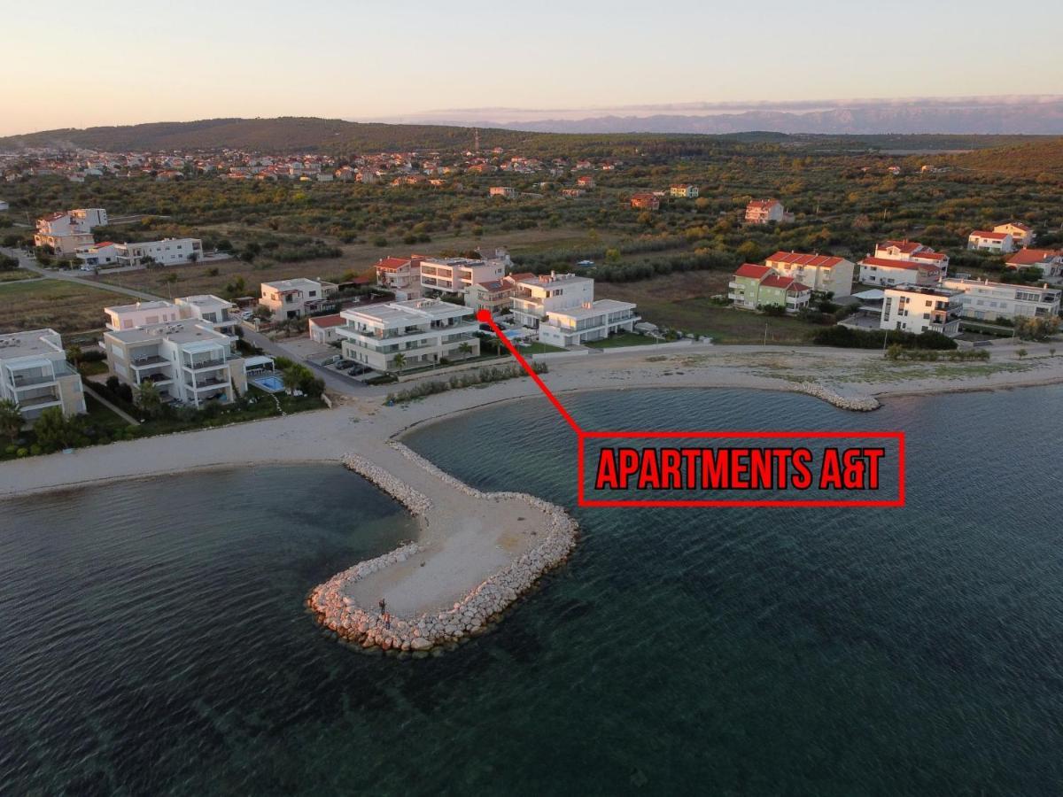 Apartments A&T Sukošan Exterior foto